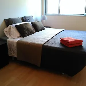 Appartement 3 Bedrooms, 2 Bathrooms For 6 Pax, Swimming Pool, Free Parking And Near The Beach!, Sant Adrià de Besòs